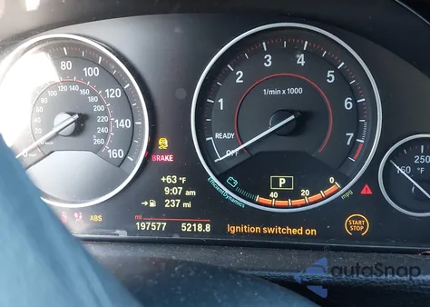 2014 BMW 328I xDrive z USA, uszkodzony, nr VIN WBA3B3G54ENR83962